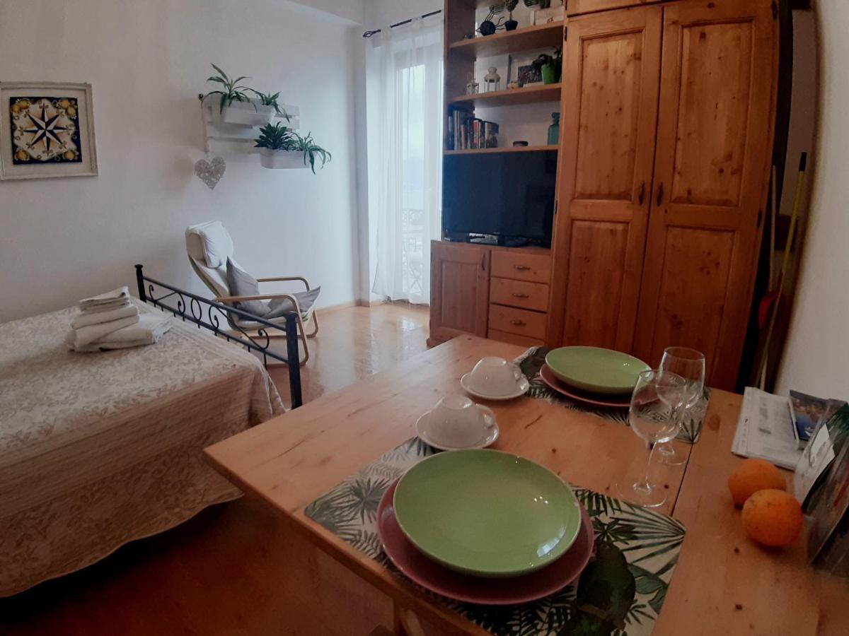 Casa Di Fiore 加埃塔 外观 照片